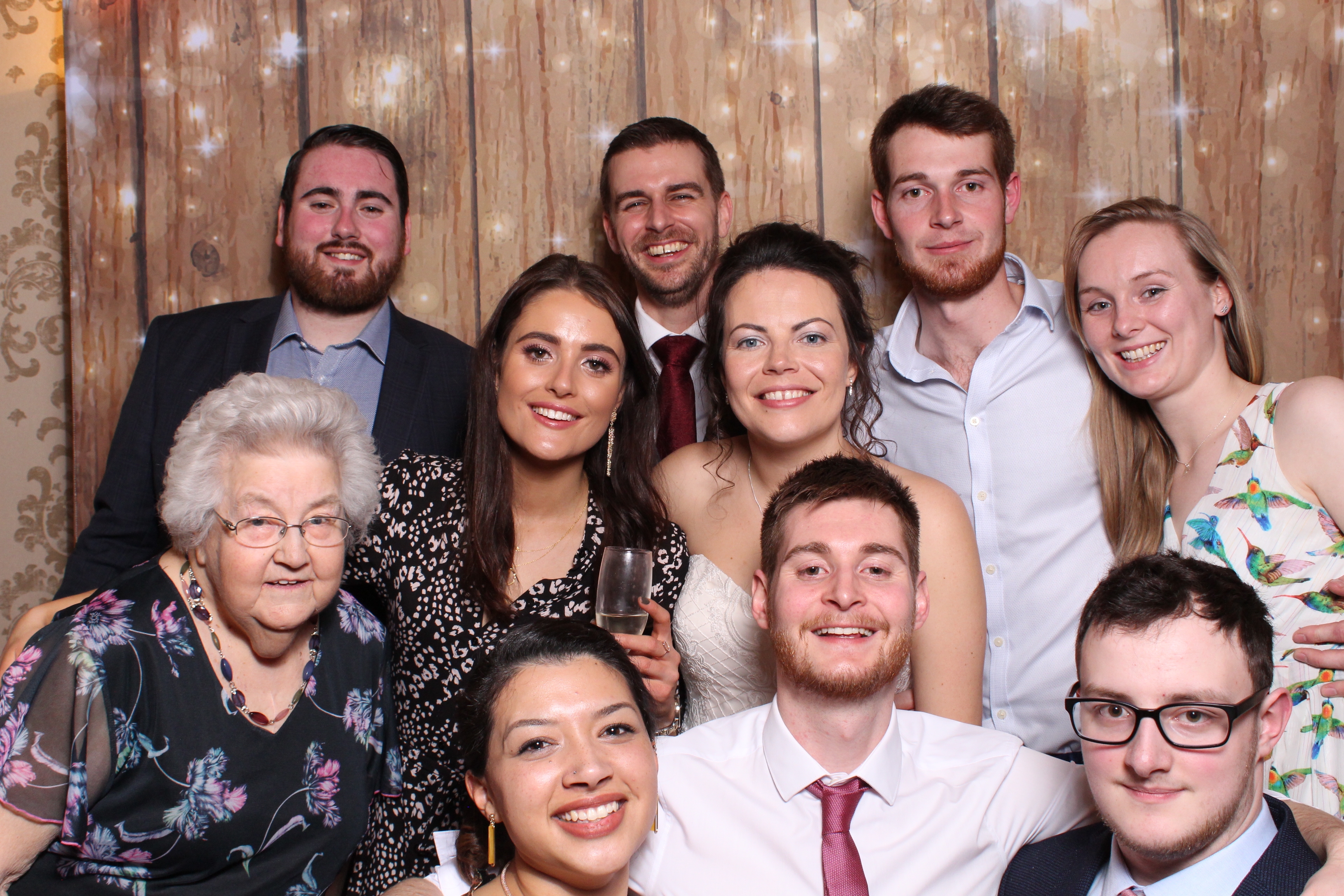 Mr & Mrs Sewell  | View more photos from the event at gallery.magicimages.uk/u/MagicImages/Mr-Mrs-Sewell